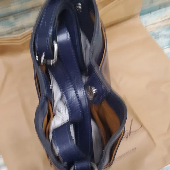 Patricia Nash Midnight Blue Leather Shoulder Bag - Picture 5 of 7